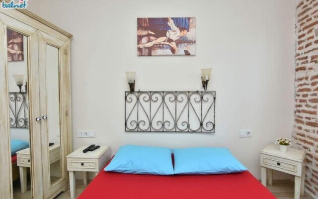 Rengarenk Pansiyon in Ayvalik, Turkiye from 88$, photos, reviews - zenhotels.com