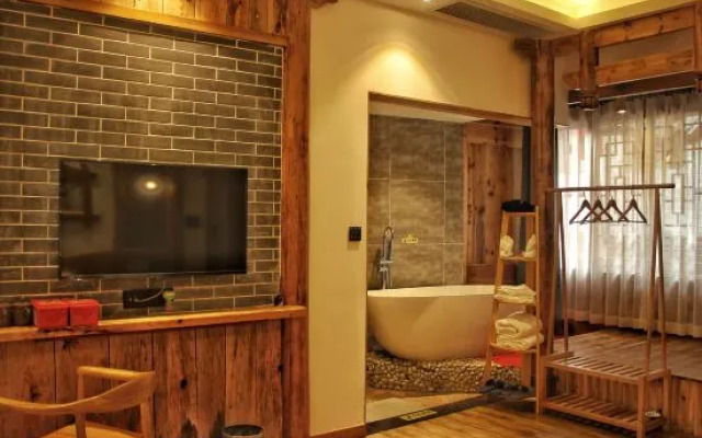 Xiangyun Moshe B&B (Furong Town Scenic Area Branch)