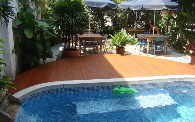 Jardin Azul - Casa Hotel