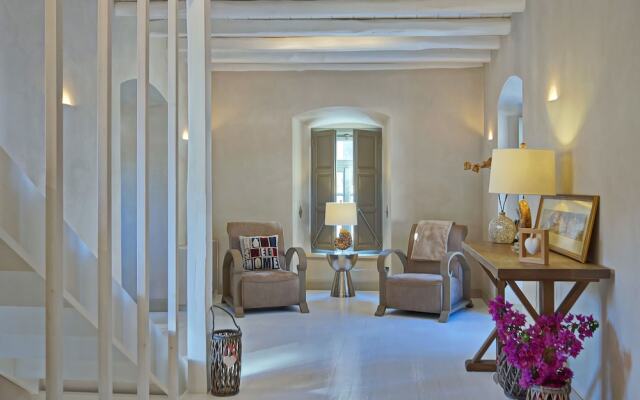 Hydra Moon Villa