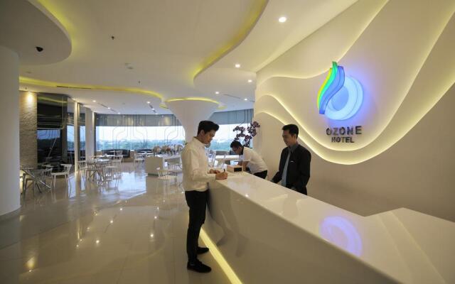 Ozone Hotel Pantai Indah Kapuk