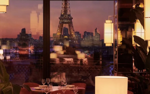 Sax Paris, LXR Hotels & Resorts