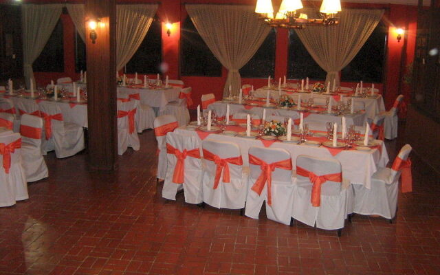 Hotel Cabañas El Portón