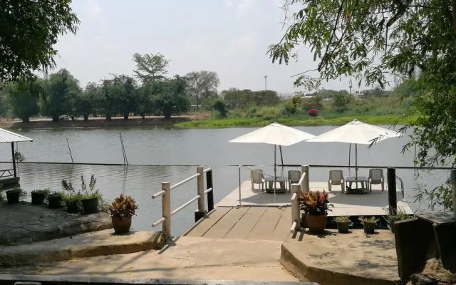 River Marina Resort