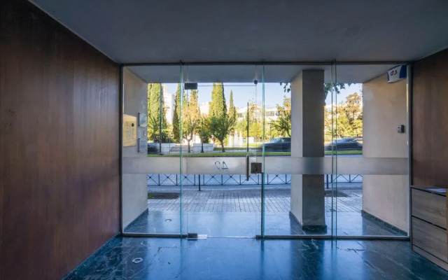 Modern 1-bedroom Retreat in Pangrati