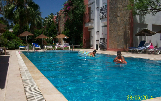 Kriss Hotel