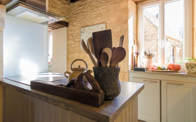 Cosy Holiday Home in Archignac With Private Pool