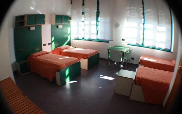 Open011 - Hostel