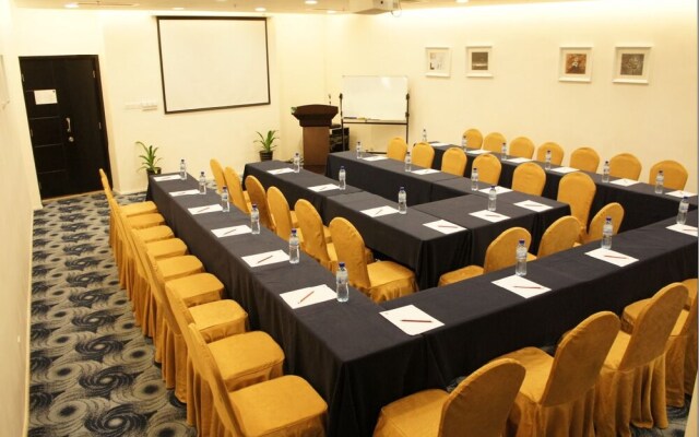 KaiMan Hotel