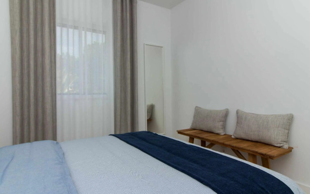 Beach House Apartment by Stay-ici, Algarve Holiday Rental