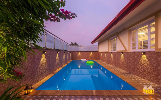 StayVista at V Square