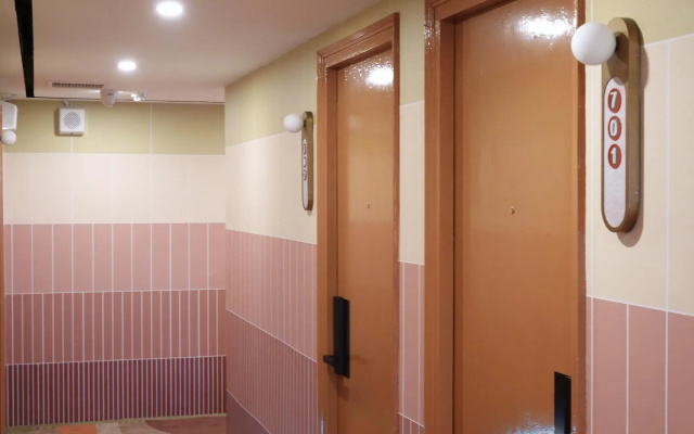 A Hotel Farrer Park - Newly Renovated