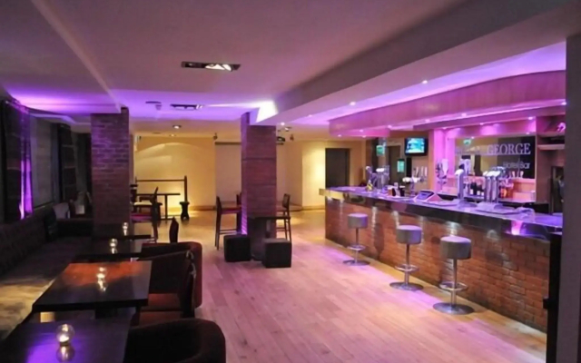 The Royal George Hotel