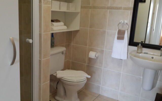 18 on Coral Apartment