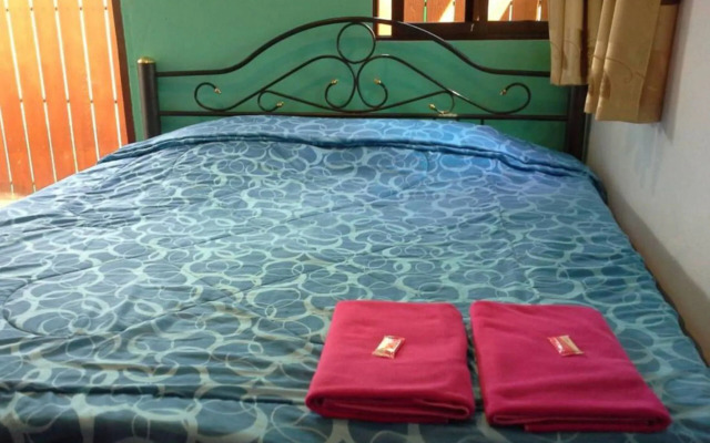 OYO 1163 Eden Hostel