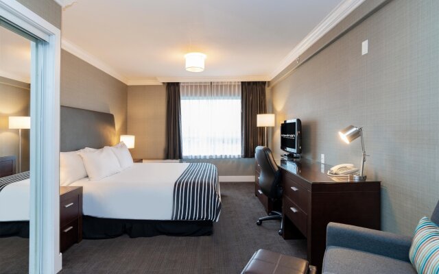 Sandman Hotel Vancouver Airport