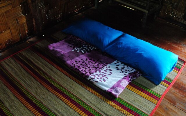 Nui Tuong Village Stay
