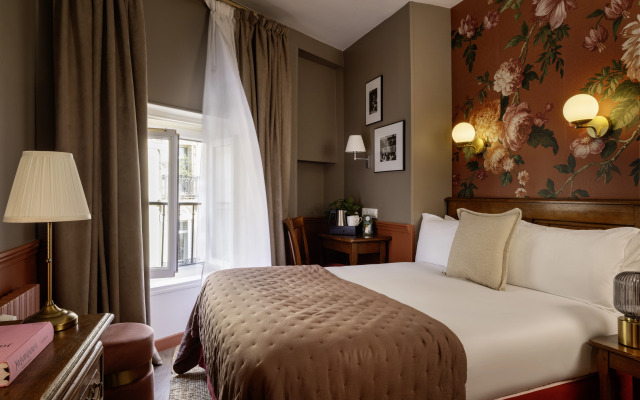 Welcome Hotel