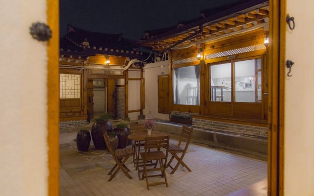 Stay 256 Hanok Guesthouse