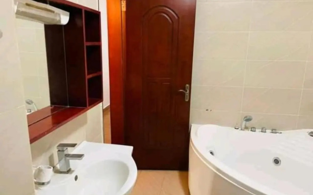 Stay.Plus Skyline Executive Apartment