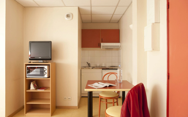 Elstar residence