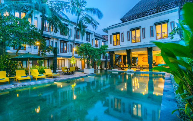 Casa Padma Suites Legian