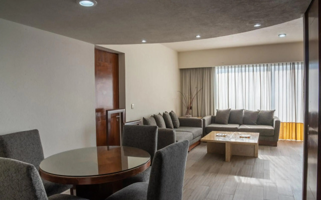 Real Inn Guadalajara Expo