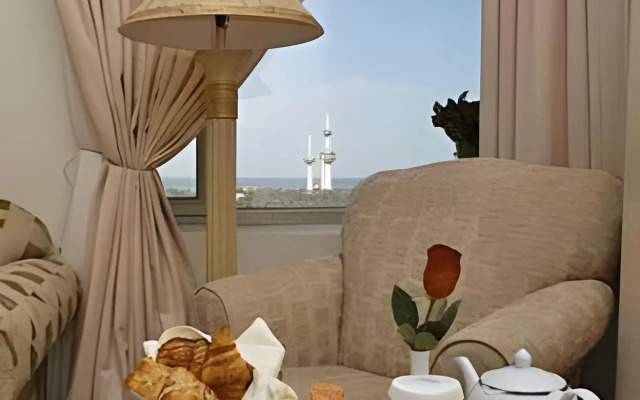 Le Royal Express Hotel