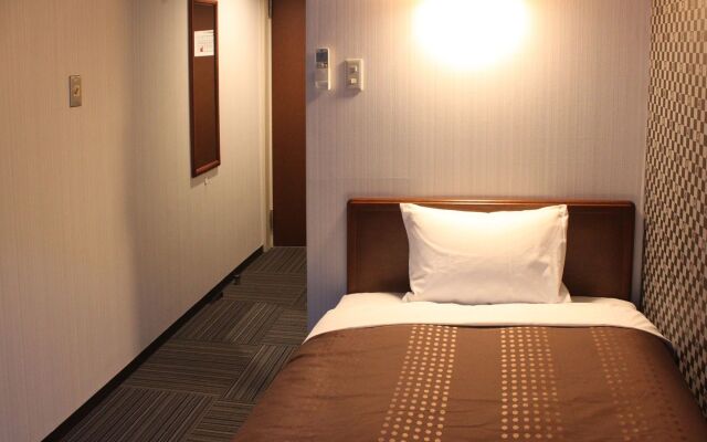 Hotel Live Max Budget - Tokyo Hamura Station