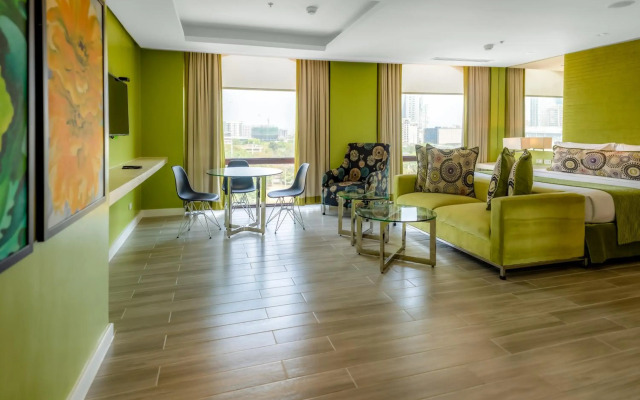 The Bayleaf Intramuros Hotel