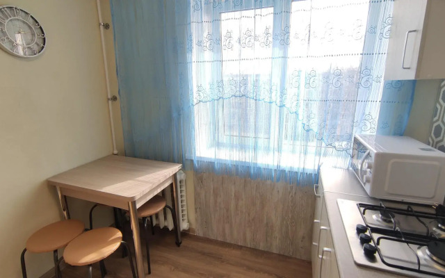 Посуточно на улице Школьная