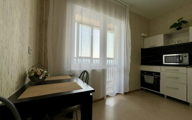 Апартаменты на улице имени Космонавта Поповича