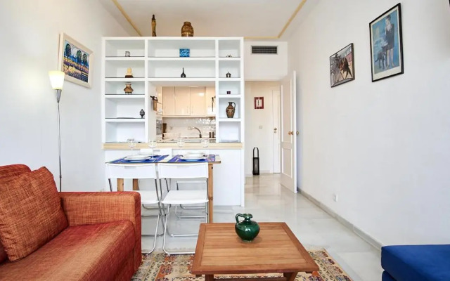 San Jacinto Triana Suite by Valcambre