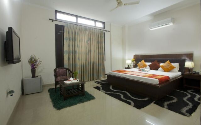 Hotel Spring Leaves Residency by OYO Rooms