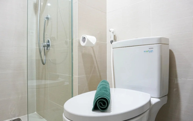 Simply Furnished Studio Apartment at Puri Mansion