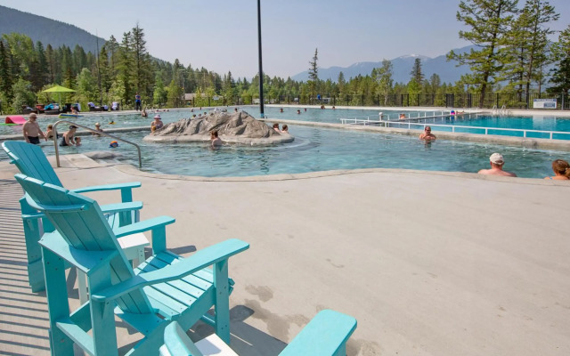Fairmont Hot Springs Resort