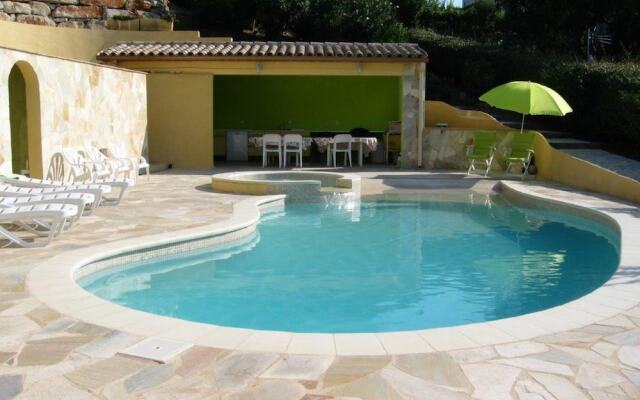 Apartment With one Bedroom in Sainte-maxime, With Wonderful sea View,