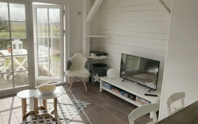 At the Old Sea Dike Comfortable Vacation Home
