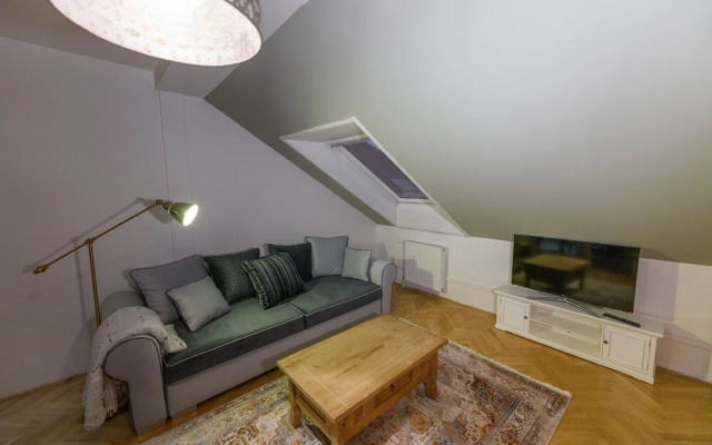 Ruzova Spot Apartments