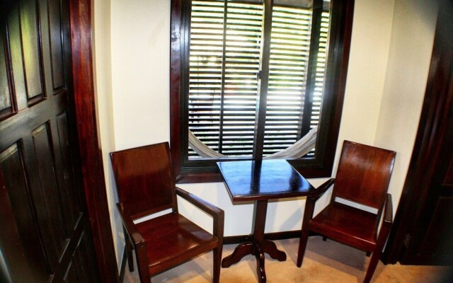 PUR Boutique Cabanas
