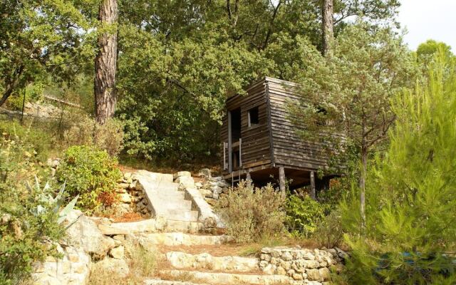 Spacious Holiday Home in Lorgues With Private Pool