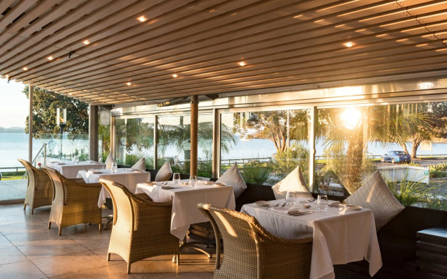 Paihia Beach Resort & Spa Hotel