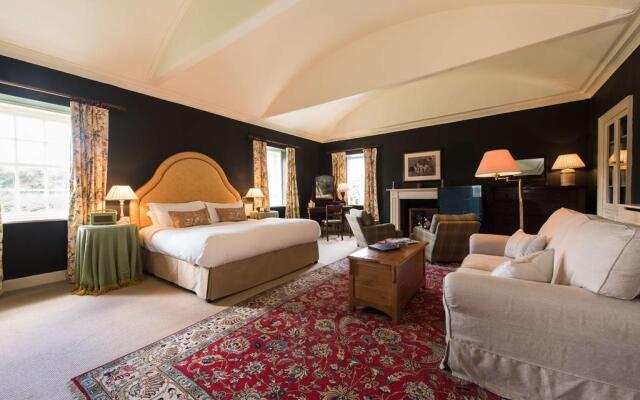 Cavens Country House