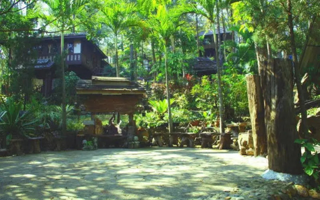 Lhongkhao Resort