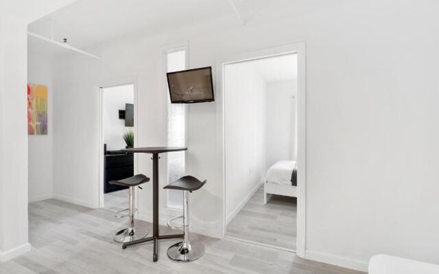 Barbizon On Ocean Drive Apartments