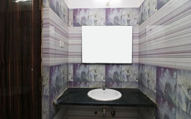 Hotel Shubh Sarthak by OYO Rooms