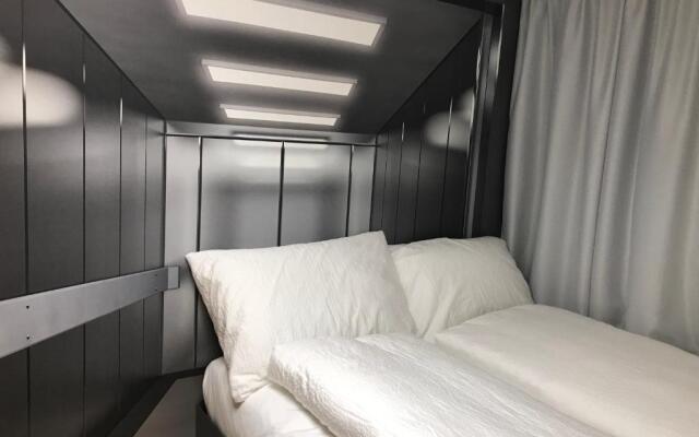 Bs16 Hotel