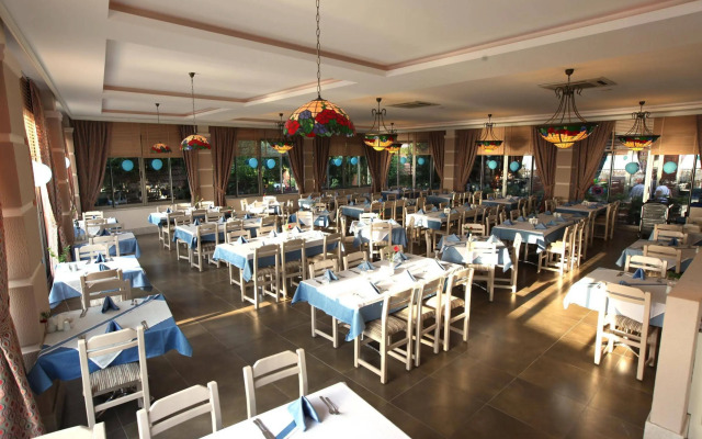 Can Garden Beach Hotel