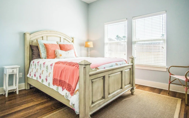 Mer Sea Azul by Silver Sands Vacation Rentals