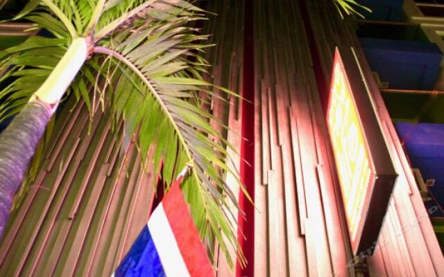 Small Shells Hotel Phuket